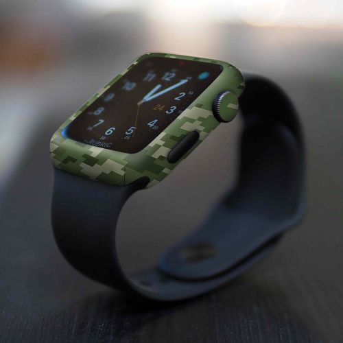 Apple_Watch 2 (42mm)_Army_Green_Pixel_4